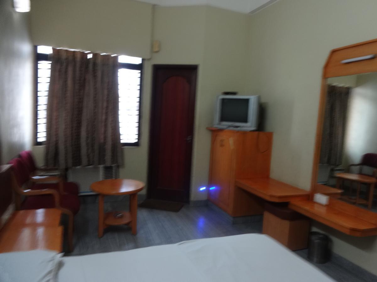 Hotel Pearls Madurai Eksteriør billede